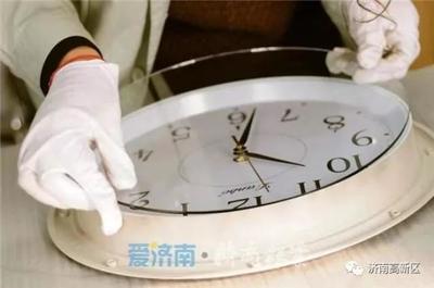 準時轉(zhuǎn)型成就“不褪色的康巴絲” 從央視春晚報時到眼鏡銷售的新動能